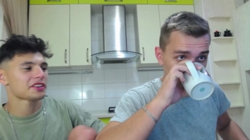 Denhummer  06-08-2021 video cutie